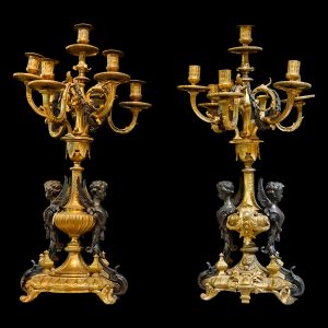 Pareja de candelabros